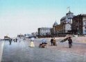 Scheveningen_-_Het_Kurhaus,_de_hotels_en_het_terras_1900---nov-2009